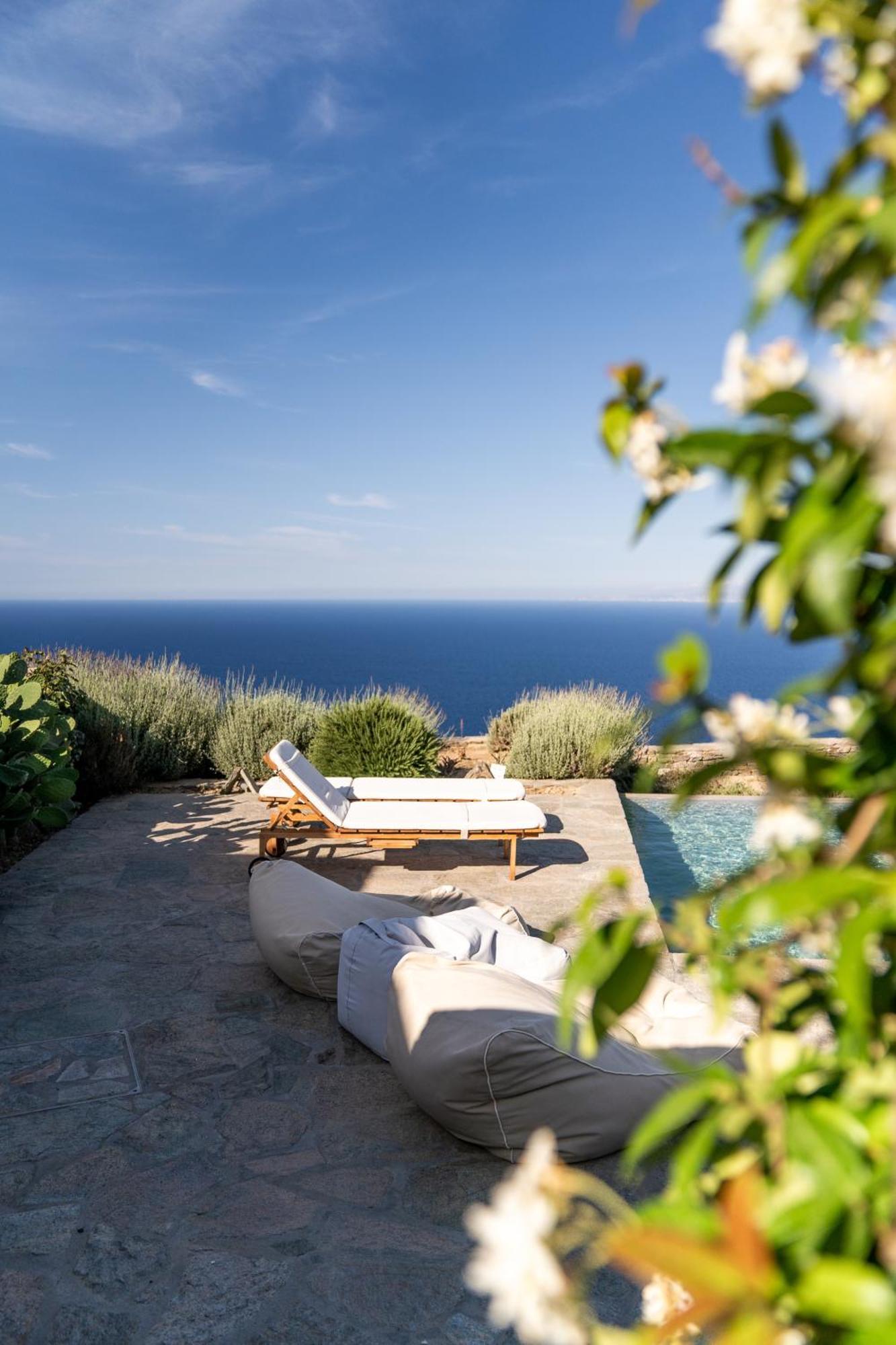 Astarte Luxury Apartments Artemonas Exterior photo