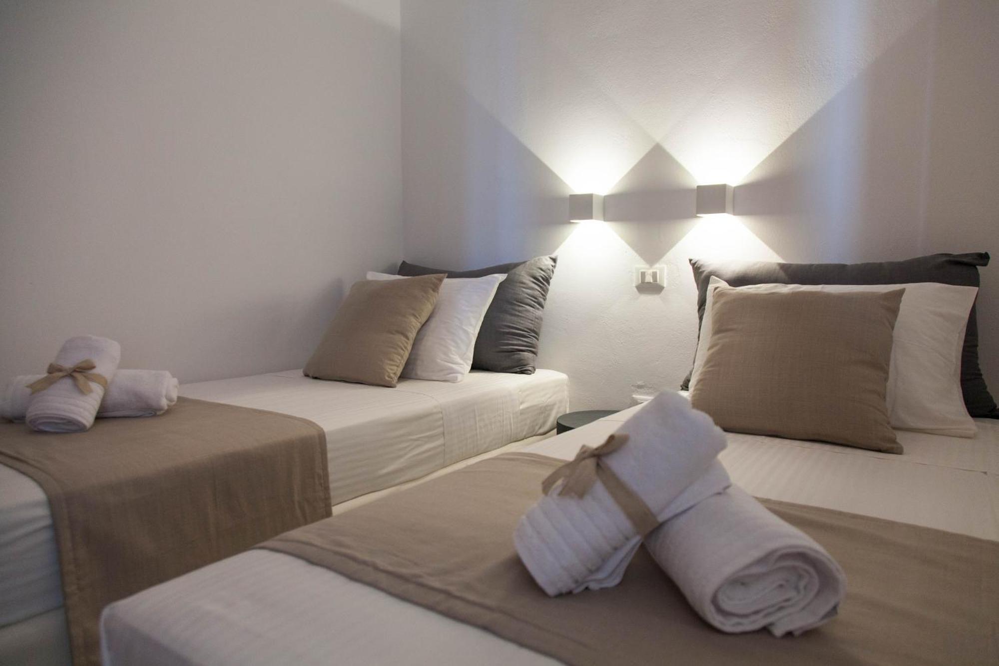 Astarte Luxury Apartments Artemonas Exterior photo