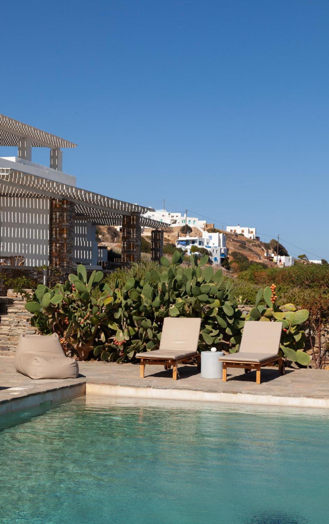 Astarte Luxury Apartments Artemonas Exterior photo
